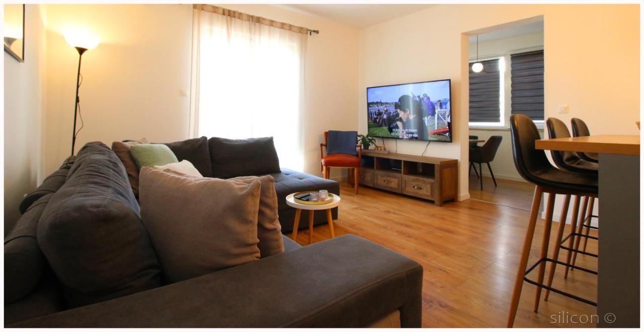 Apartman Silicon Примоштен Экстерьер фото
