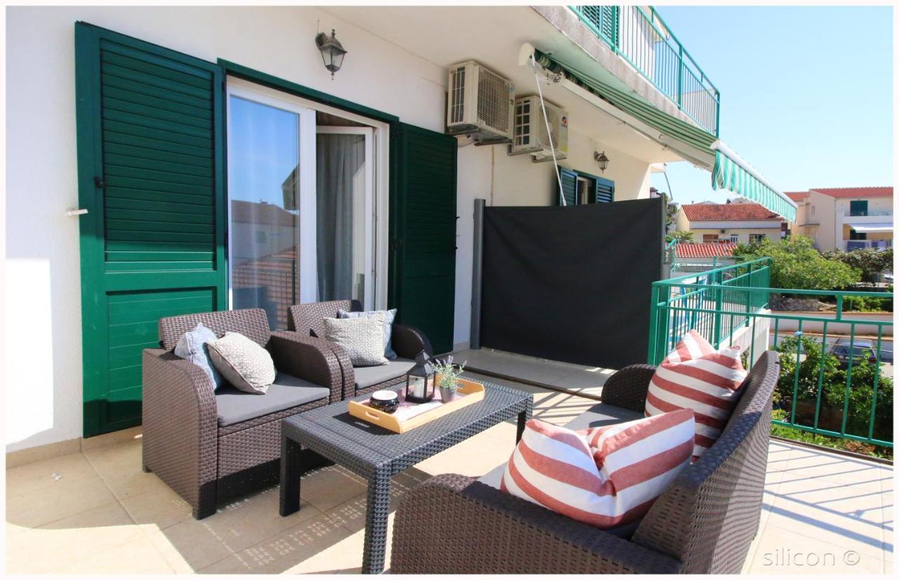 Apartman Silicon Примоштен Экстерьер фото