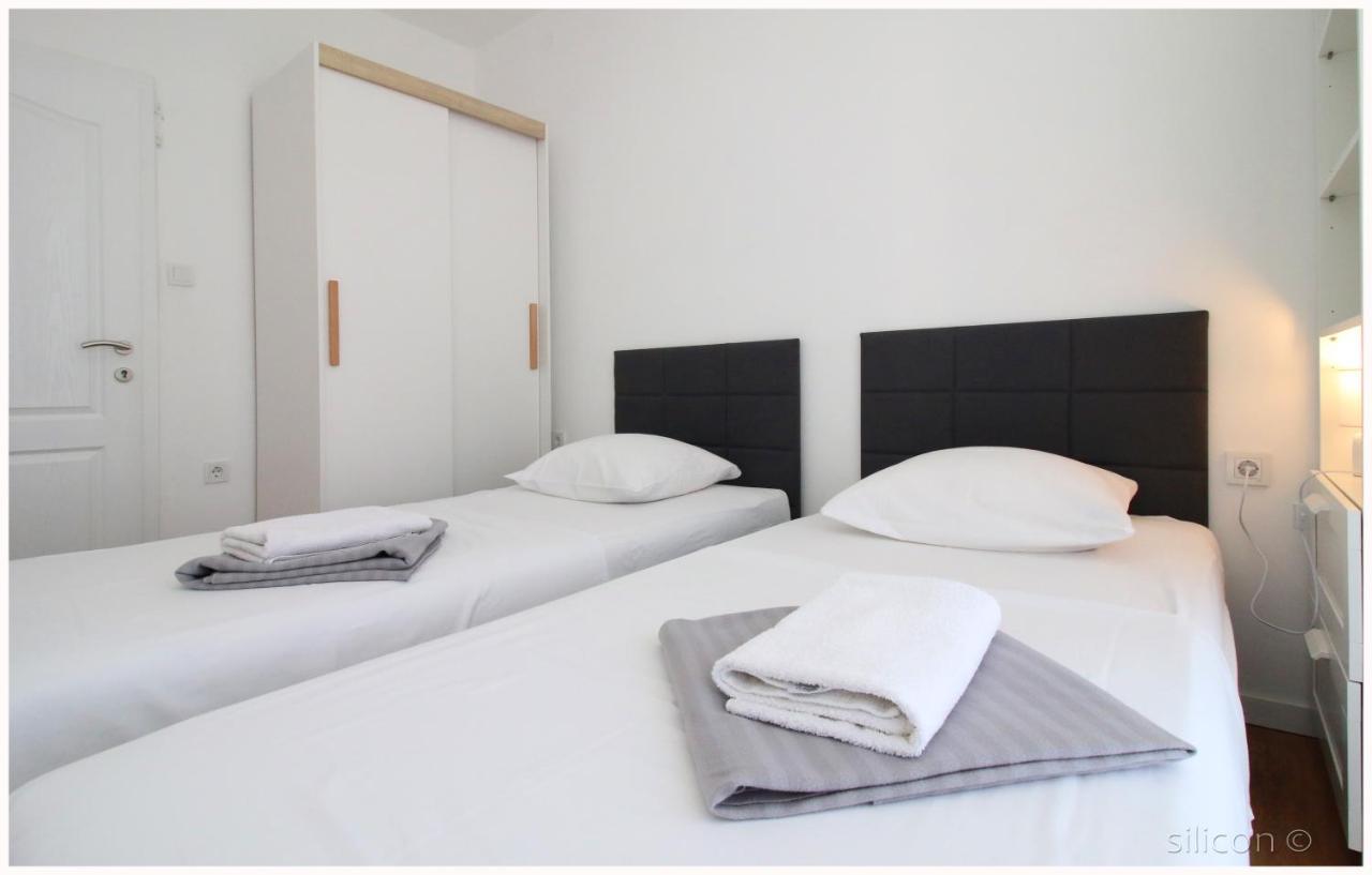 Apartman Silicon Примоштен Экстерьер фото