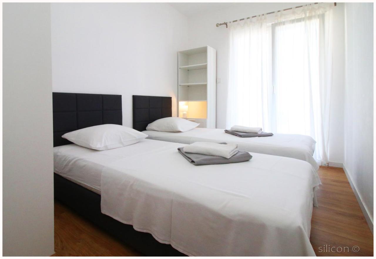 Apartman Silicon Примоштен Экстерьер фото